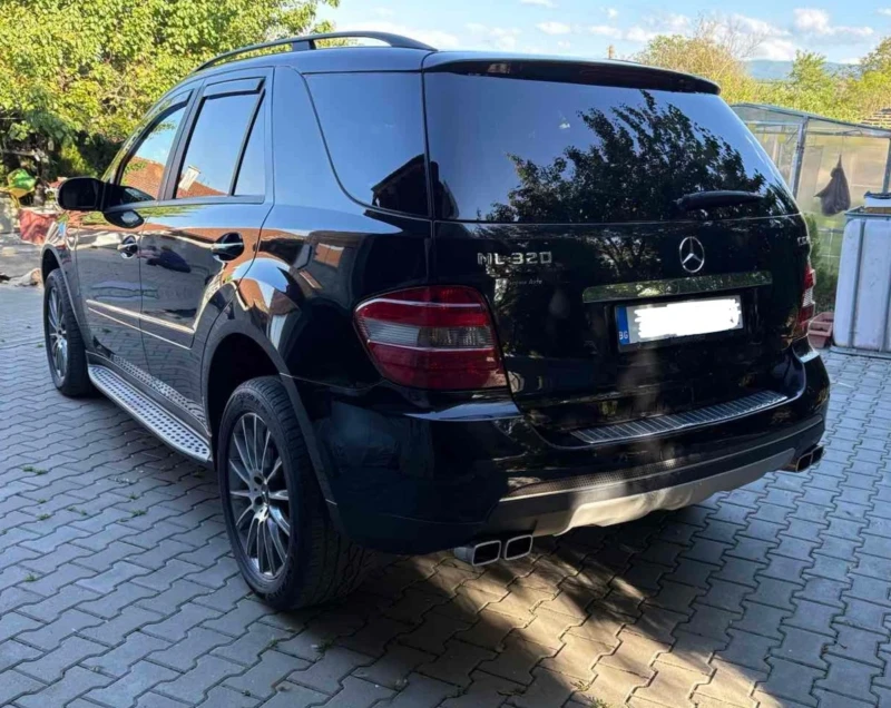 Mercedes-Benz ML 320, снимка 9 - Автомобили и джипове - 52260443