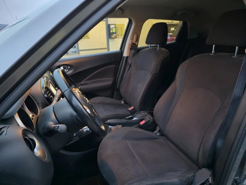 Nissan Juke 1.6i, 117, АВТОМАТИК, снимка 8 - Автомобили и джипове - 53013954