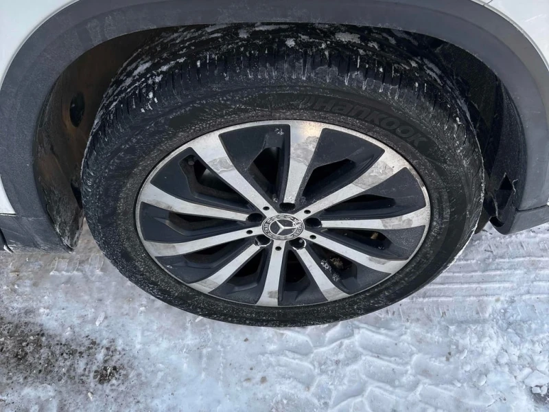 Mercedes-Benz GLA 250 * AWD 4MATIC * БЕЗ ПЪРВОНАЧАЛНА ВНОСКА * CARFAX * , снимка 7 - Автомобили и джипове - 53277455