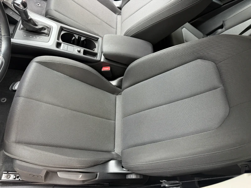 Audi Q3 Sportback, снимка 12 - Автомобили и джипове - 53476646
