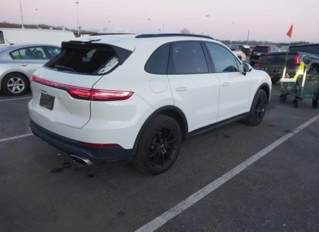 Porsche Cayenne, снимка 3 - Автомобили и джипове - 48724224