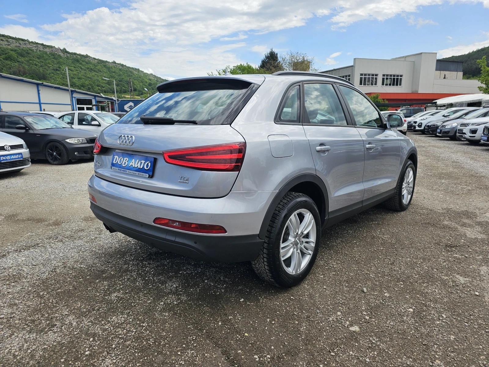 Audi Q3 2.0TDI-4X4-АВТОМАТИК-ЛЕД-ПАНОРАМА-НАВИГАЦИЯ - изображение 5
