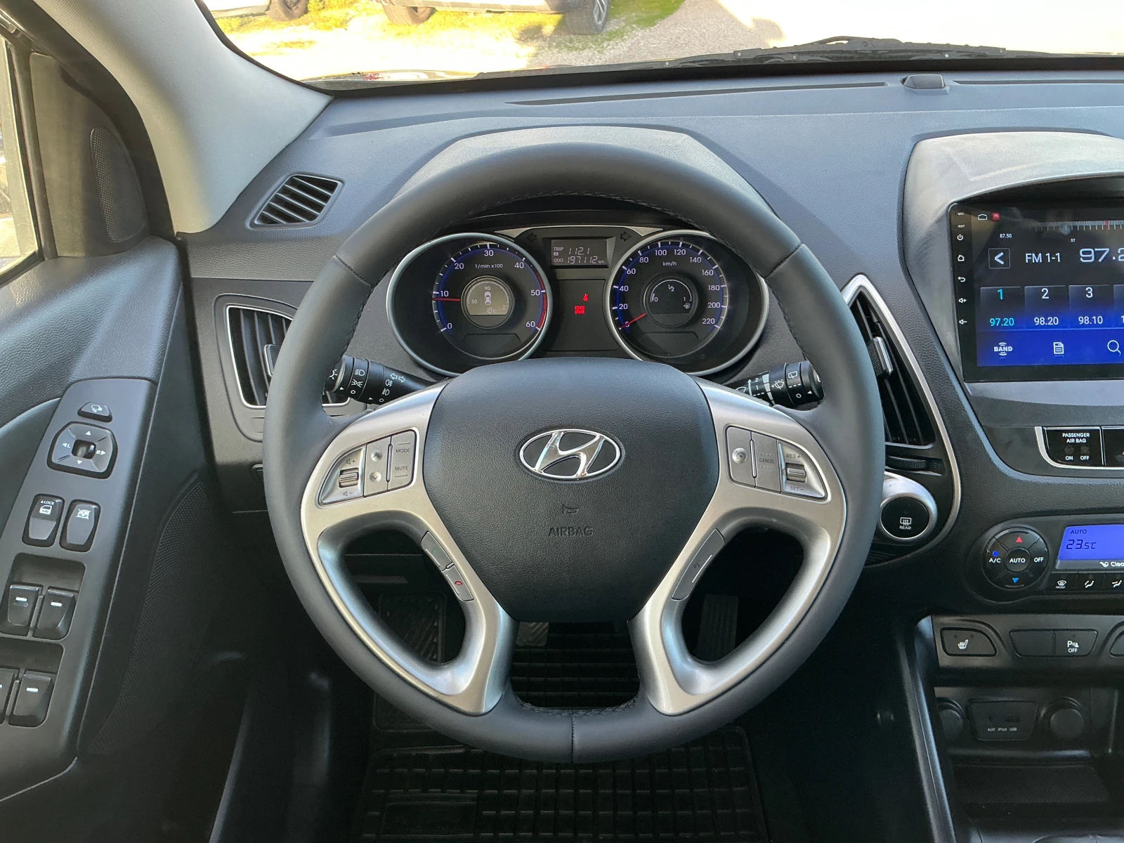 Hyundai IX35 2.0 CRDI | Mobile.bg   15