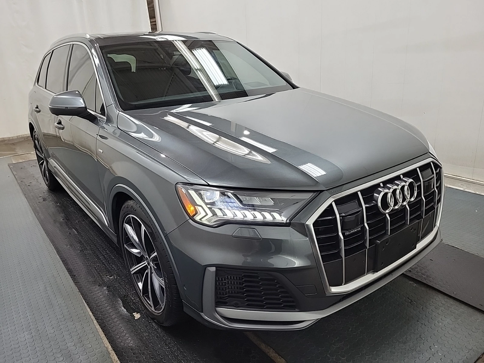 Audi Q7 * MATRIX* CARFAX * БЕЗ ПЪРВОНАЧАЛНА ВНОСКА - изображение 2