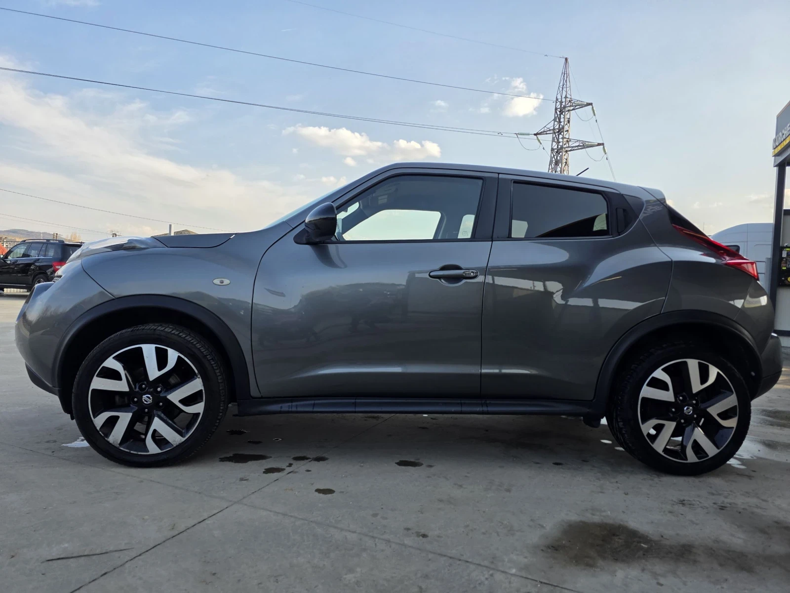 Nissan Juke 1.6i, 117, АВТОМАТИК, снимка 8 - Автомобили и джипове - 53013954