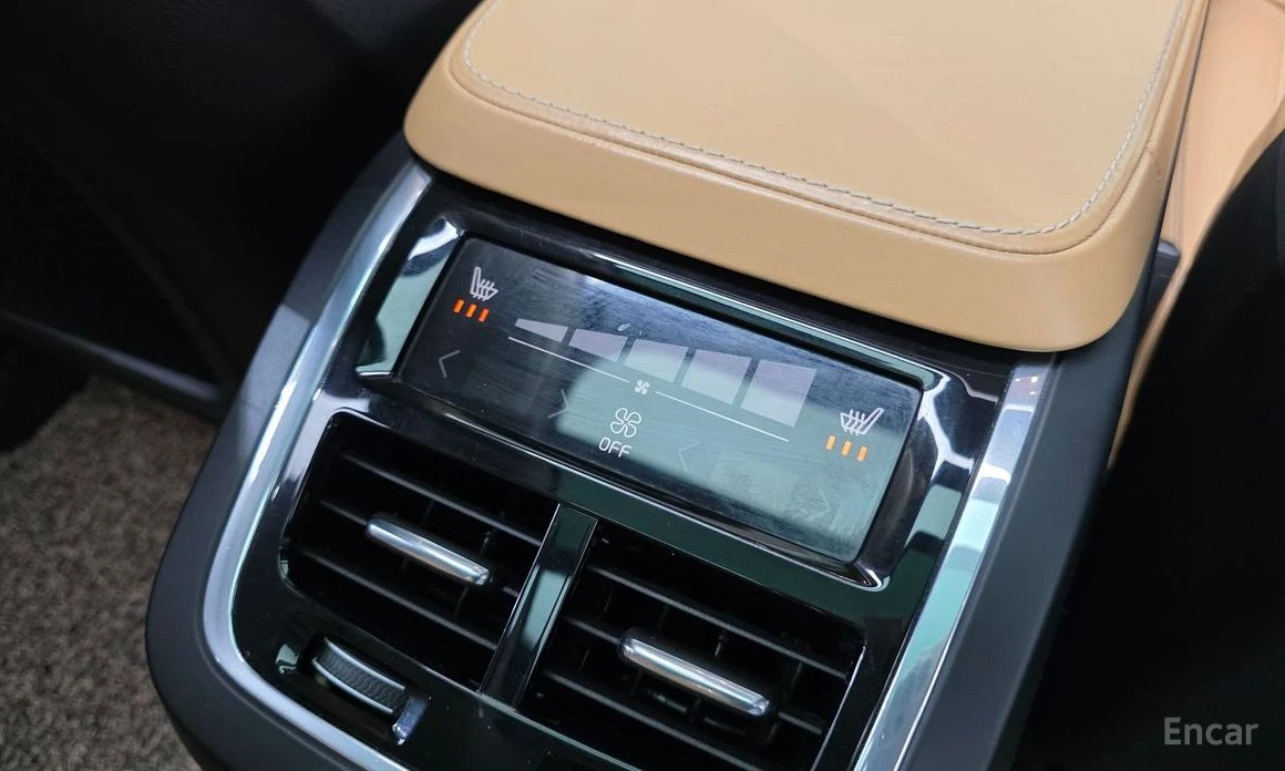 Volvo Xc90 Т6 INSCRIPTION* PANO* ОБДУХВАНЕ* КОЖА* НАВИ* ПОДГР, снимка 16 - Автомобили и джипове - 54168729