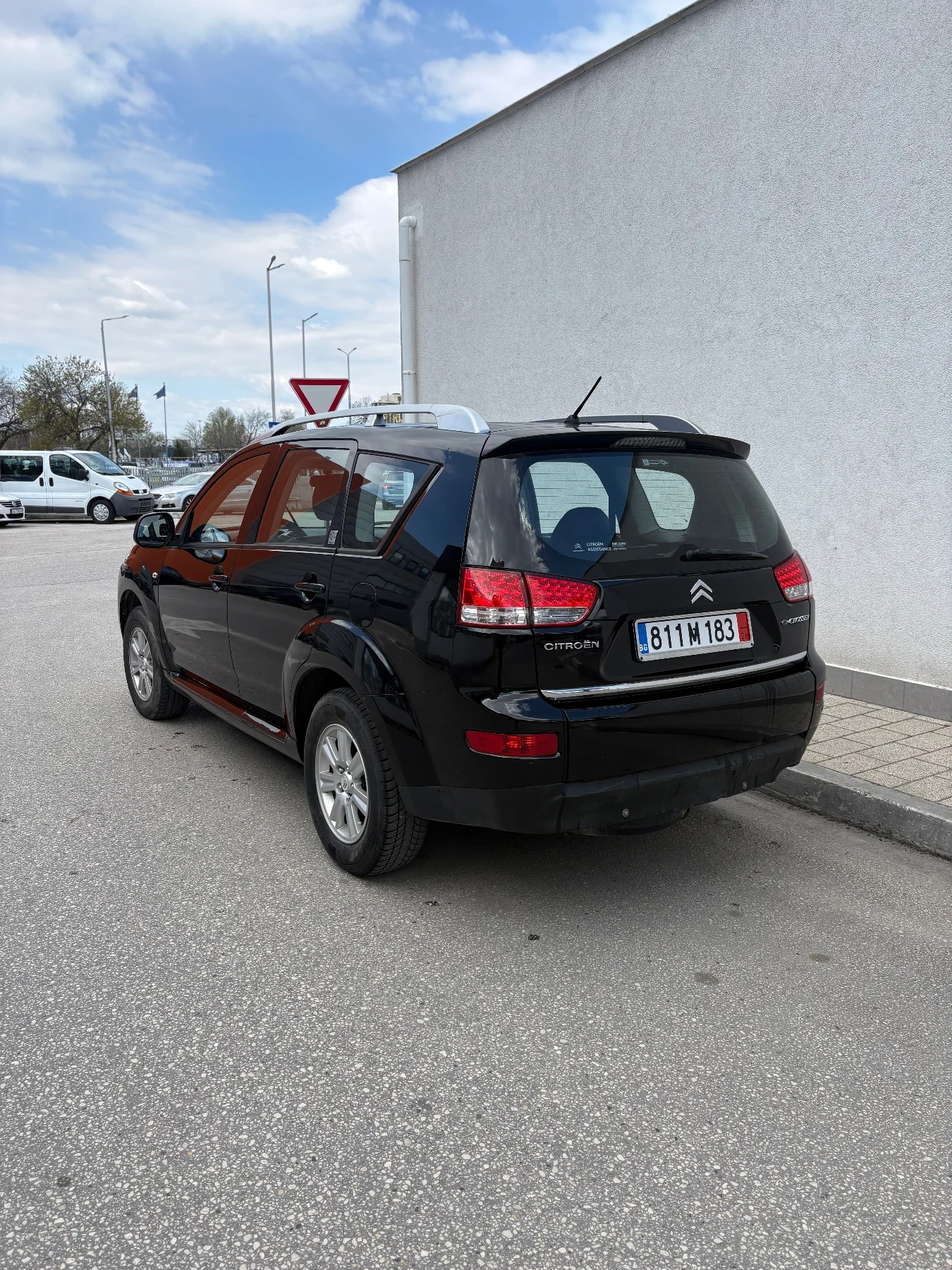 Citroen C-Crosser 2.4 автомат 170кс 4х4 климатроник, снимка 6 - Автомобили и джипове - 54227962
