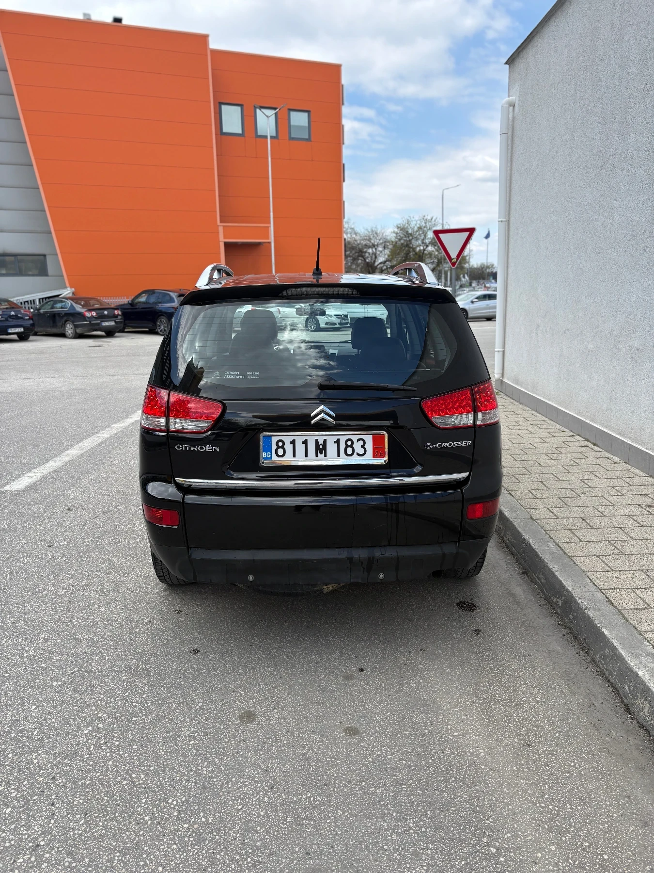 Citroen C-Crosser 2.4 автомат 170кс 4х4 климатроник, снимка 5 - Автомобили и джипове - 54227962