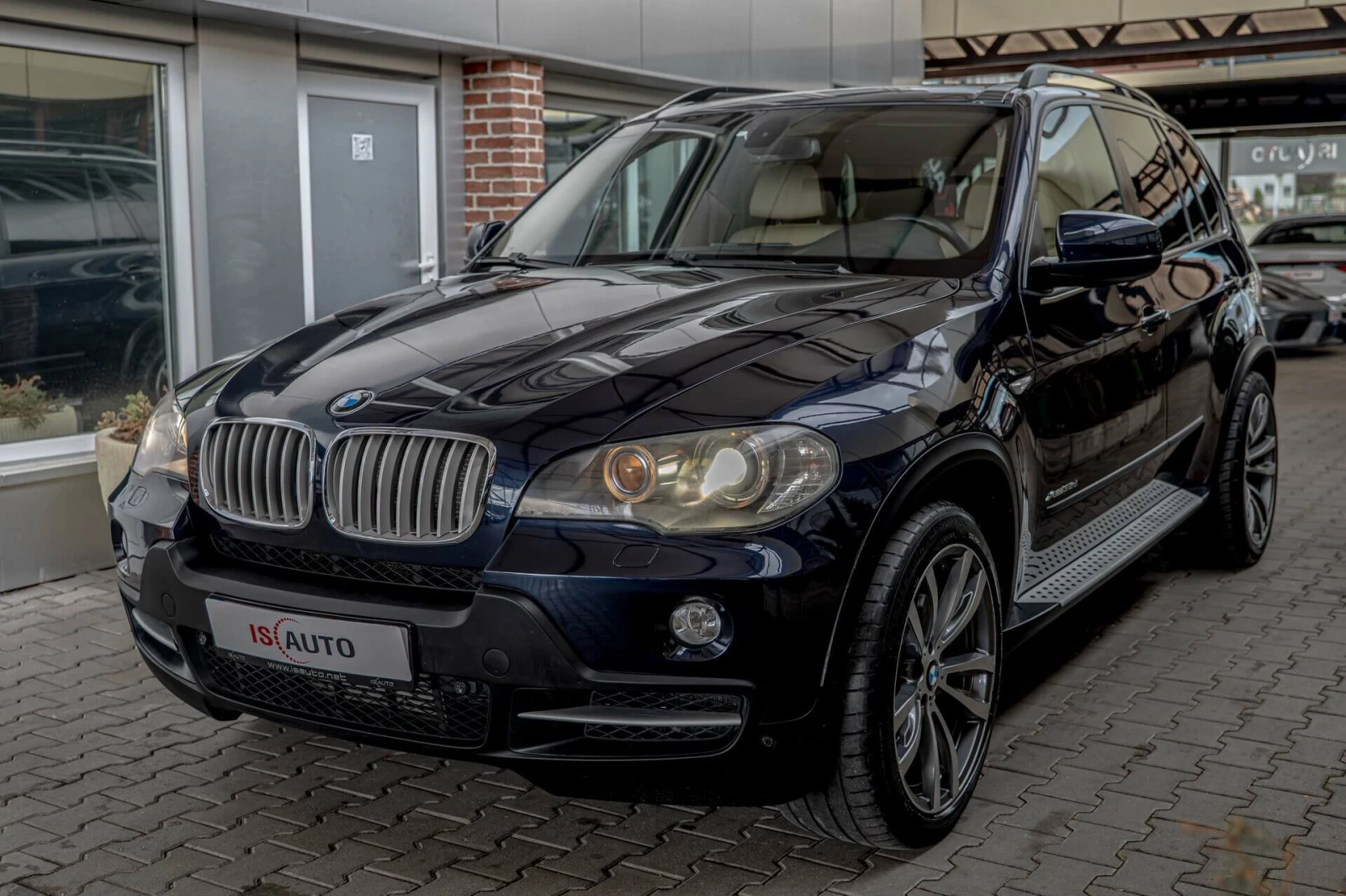 BMW X5 3.0SD/RSE/Подгре Волан/Auto Hold/Камера/M-Packet, снимка 2 - Автомобили и джипове - 54432210