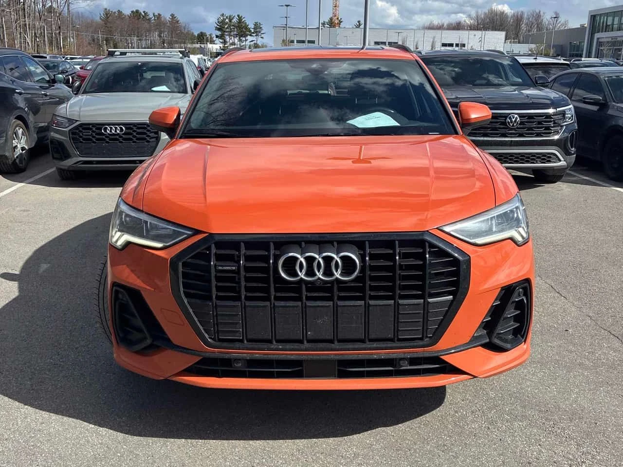 Audi Q3 * Technik * ПОДГРЕВИ * 360 * PANO * CARFAX, снимка 6 - Автомобили и джипове - 54513212