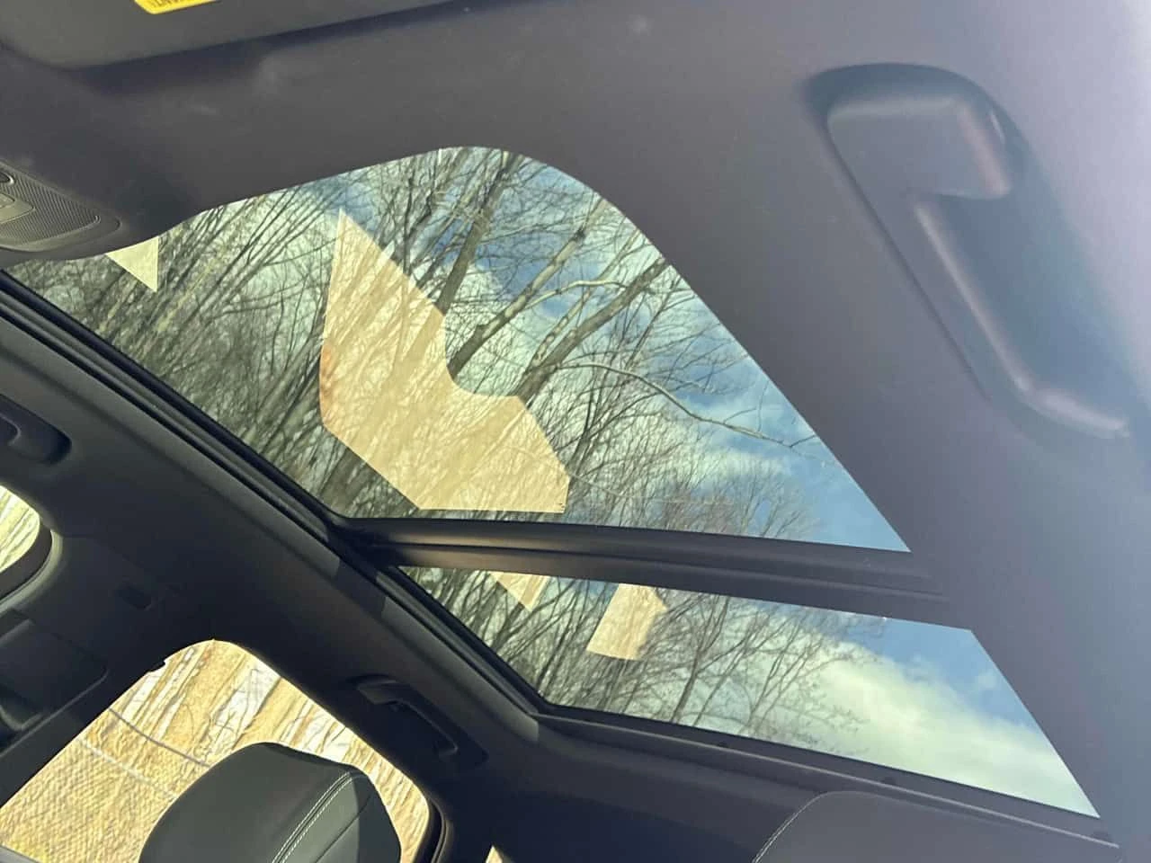 Audi Q3 * Technik * ПОДГРЕВИ * 360 * PANO * CARFAX, снимка 15 - Автомобили и джипове - 54513212