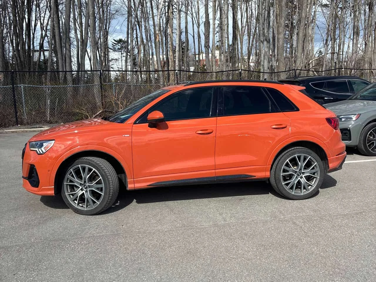 Audi Q3 * Technik * ПОДГРЕВИ * 360 * PANO * CARFAX, снимка 2 - Автомобили и джипове - 54513212