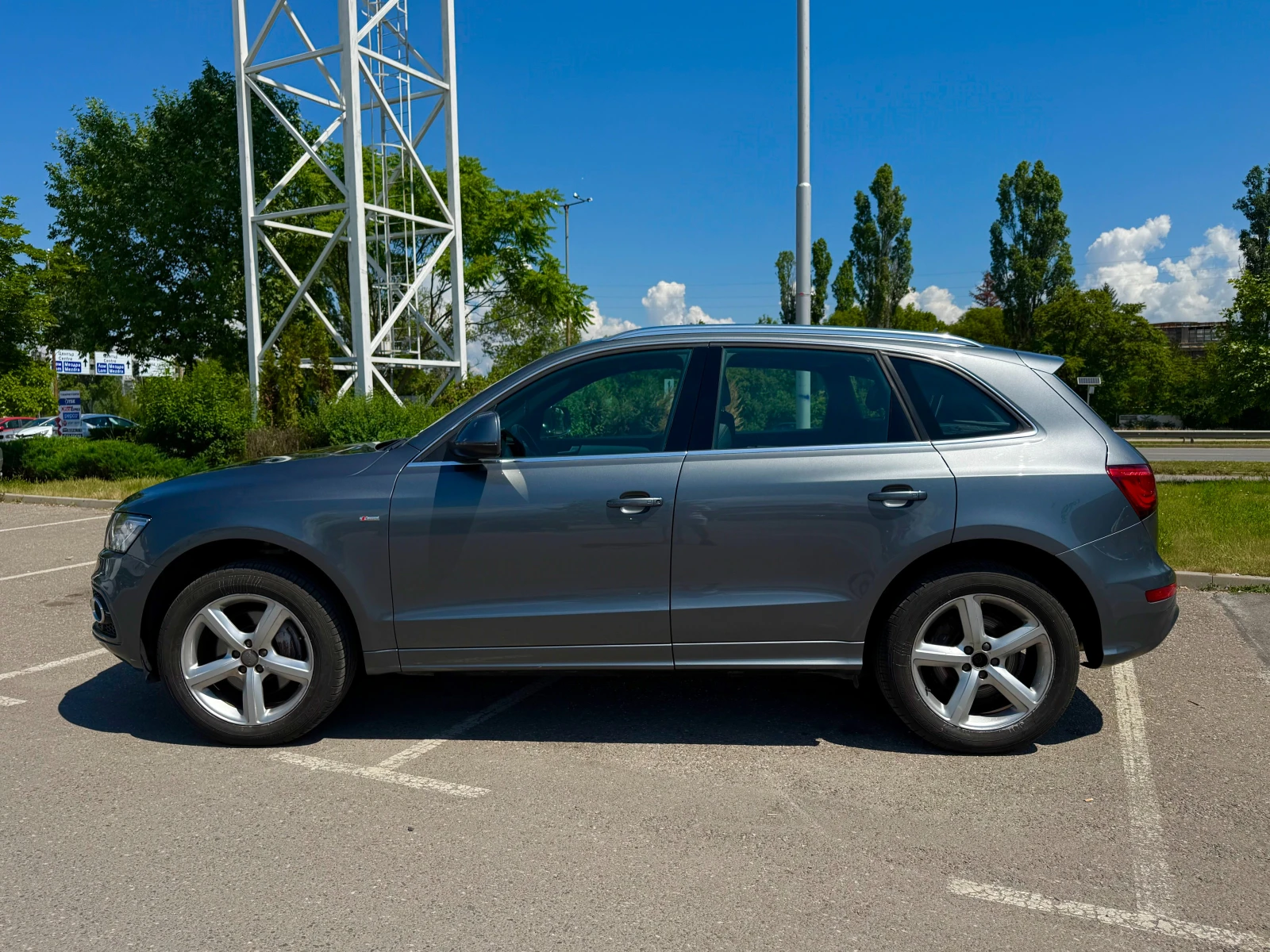Audi Q5 3.0D 6 МЕСЕЦА ГАРАНЦИЯ ИЛИ 5000КМ Full Extras, снимка 2 - Автомобили и джипове - 54866304
