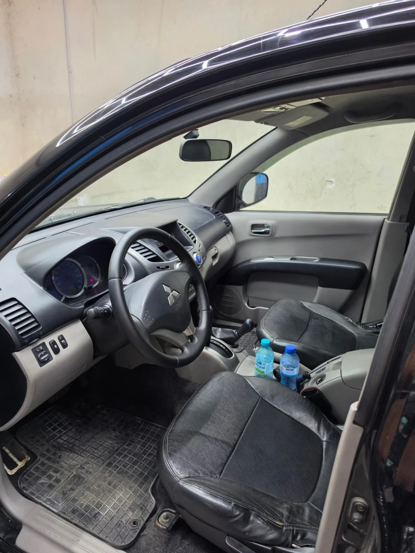 Mitsubishi L200 2.5 DID 136 AVTOMAT, снимка 9 - Автомобили и джипове - 55902398