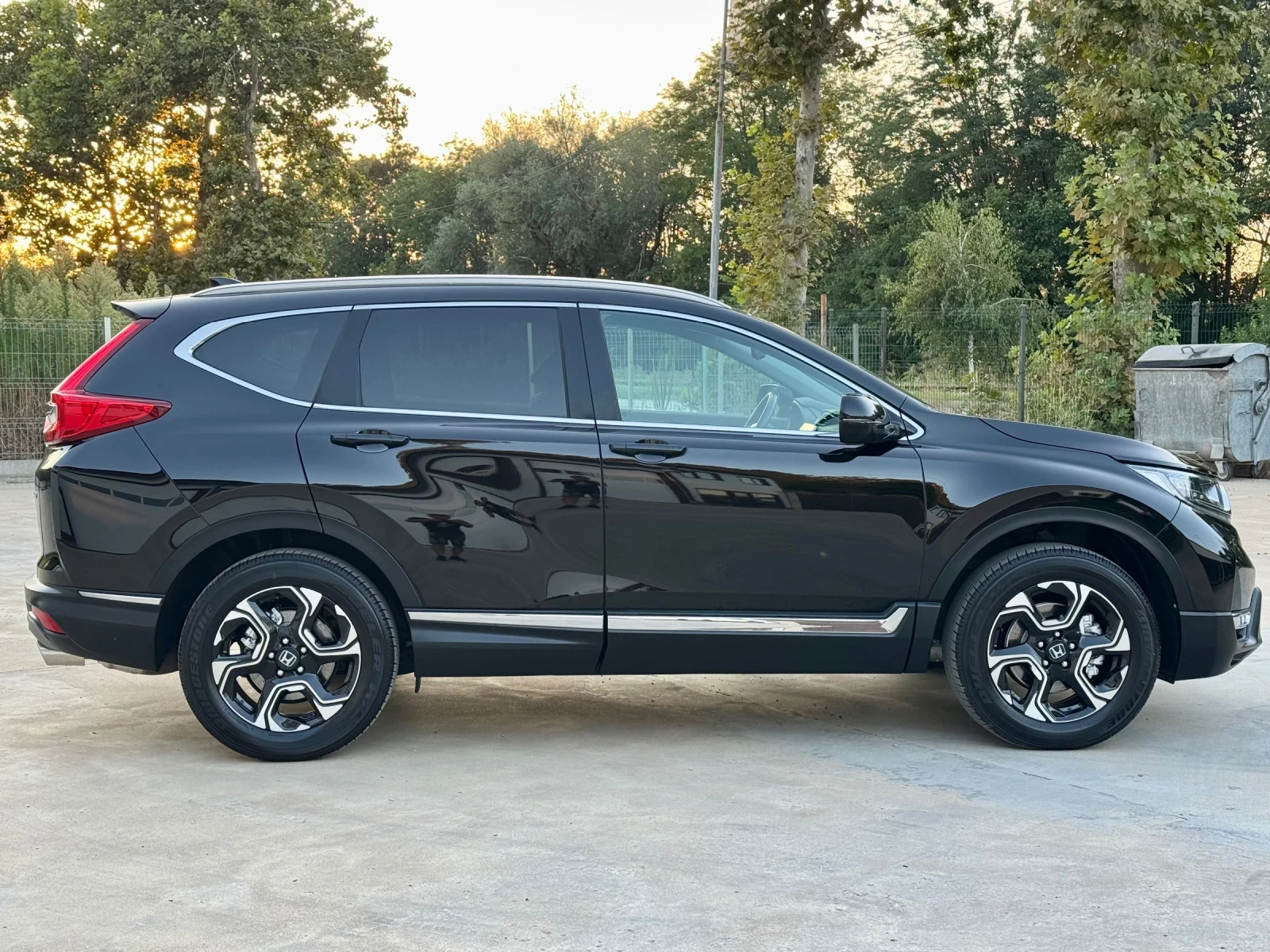 Honda Cr-v * ЕВРОПЕЙСКА* 4x4* Lifestyle* TOP* , снимка 8 - Автомобили и джипове - 55677067