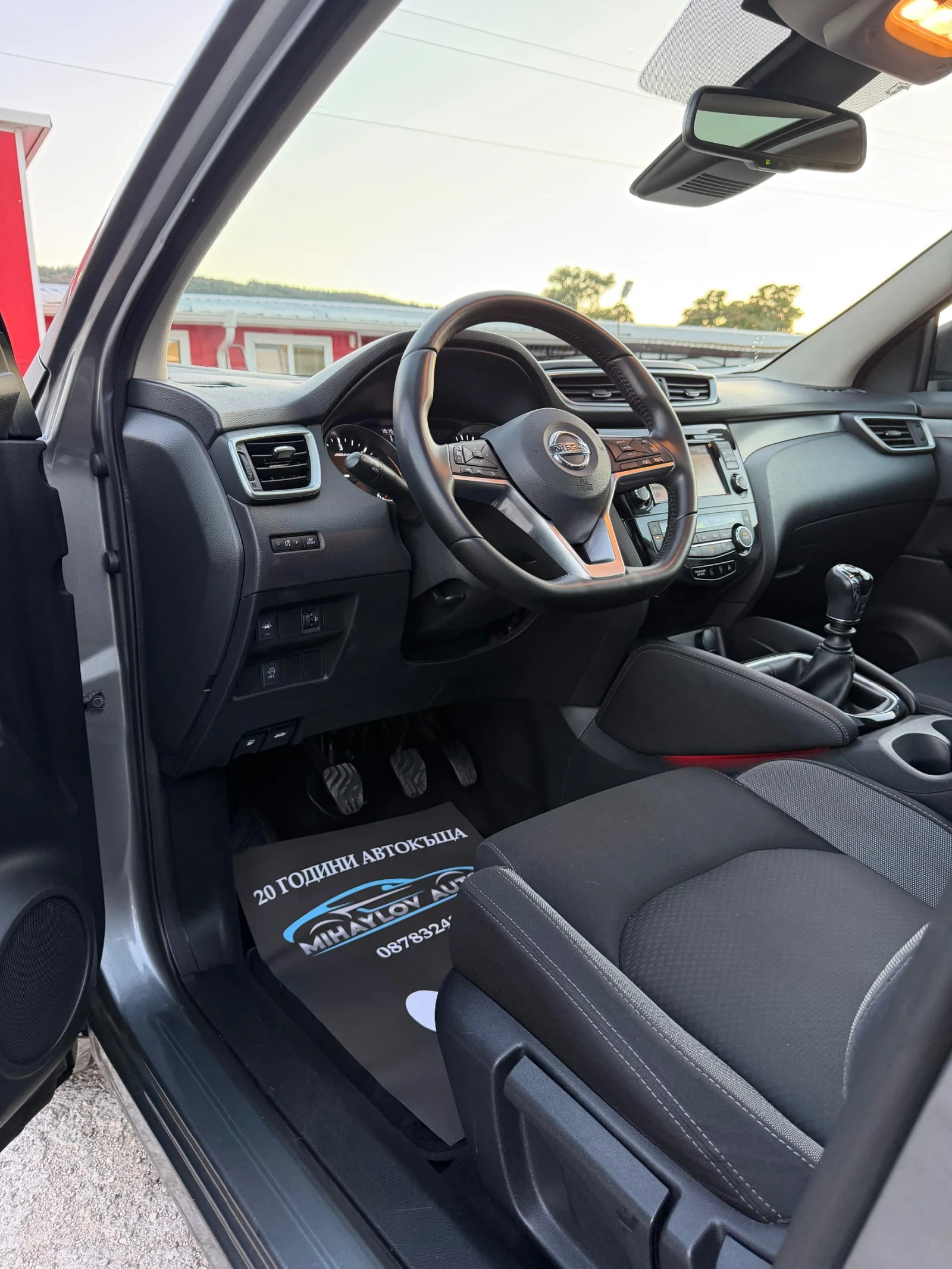 Nissan Qashqai 1.5dCI 137 000KM= FACELIFT= КАМЕРА= НАВИ= FULL LED, снимка 9 - Автомобили и джипове - 56183446