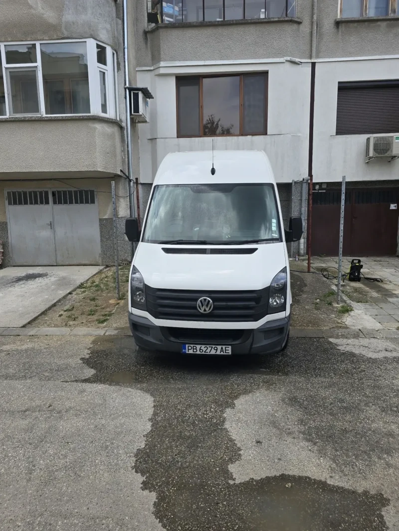 VW Crafter, снимка 2 - Бусове и автобуси - 52269674