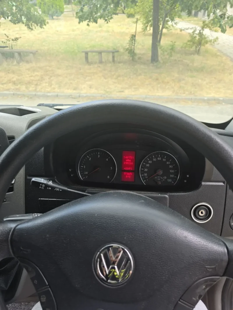 VW Crafter, снимка 13 - Бусове и автобуси - 52269674