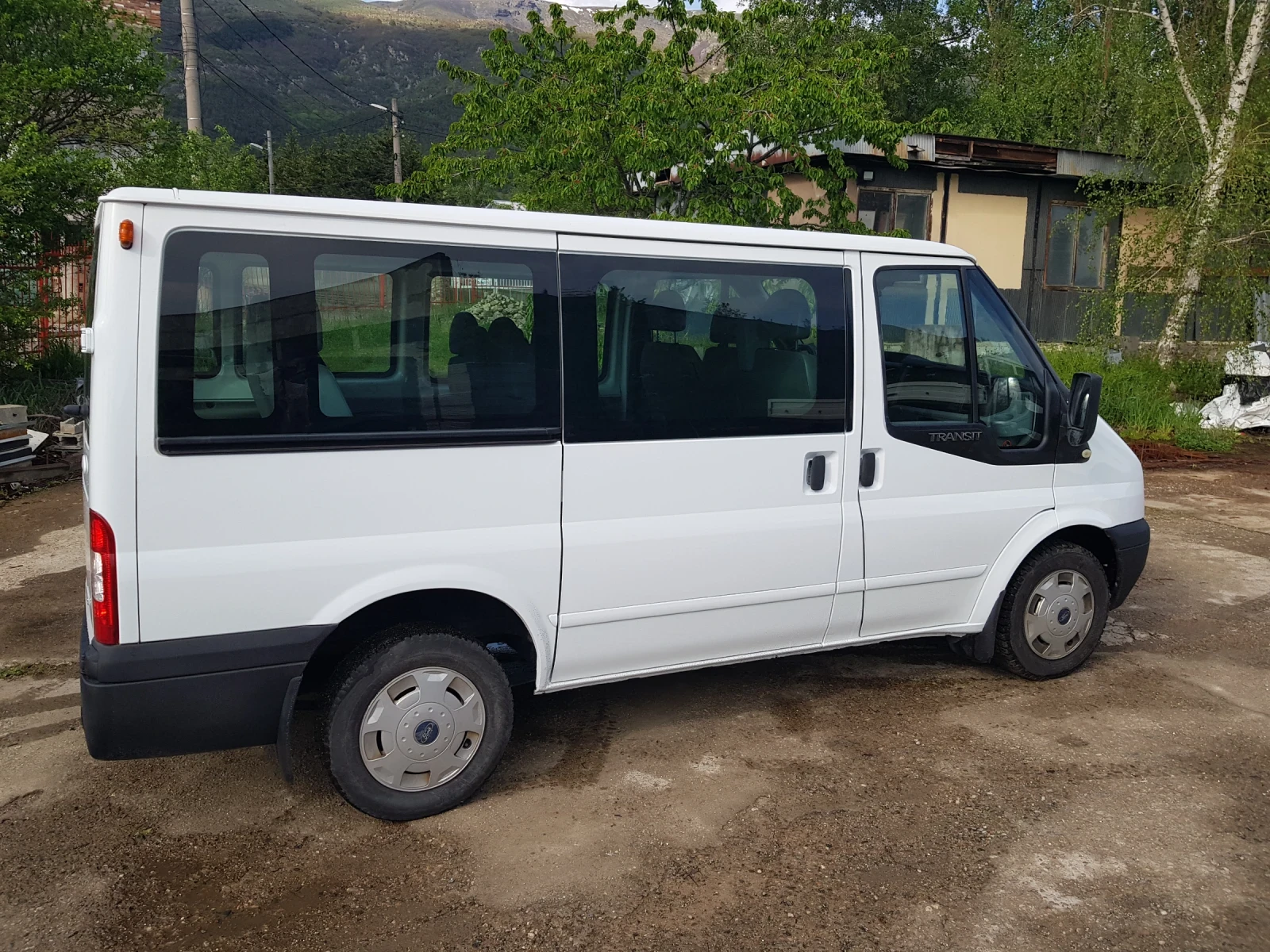 Ford Transit 125Т300, 2012, 125 к.с., 9 МЕСТЕН, КЛИМА, УНИКАТ - изображение 3