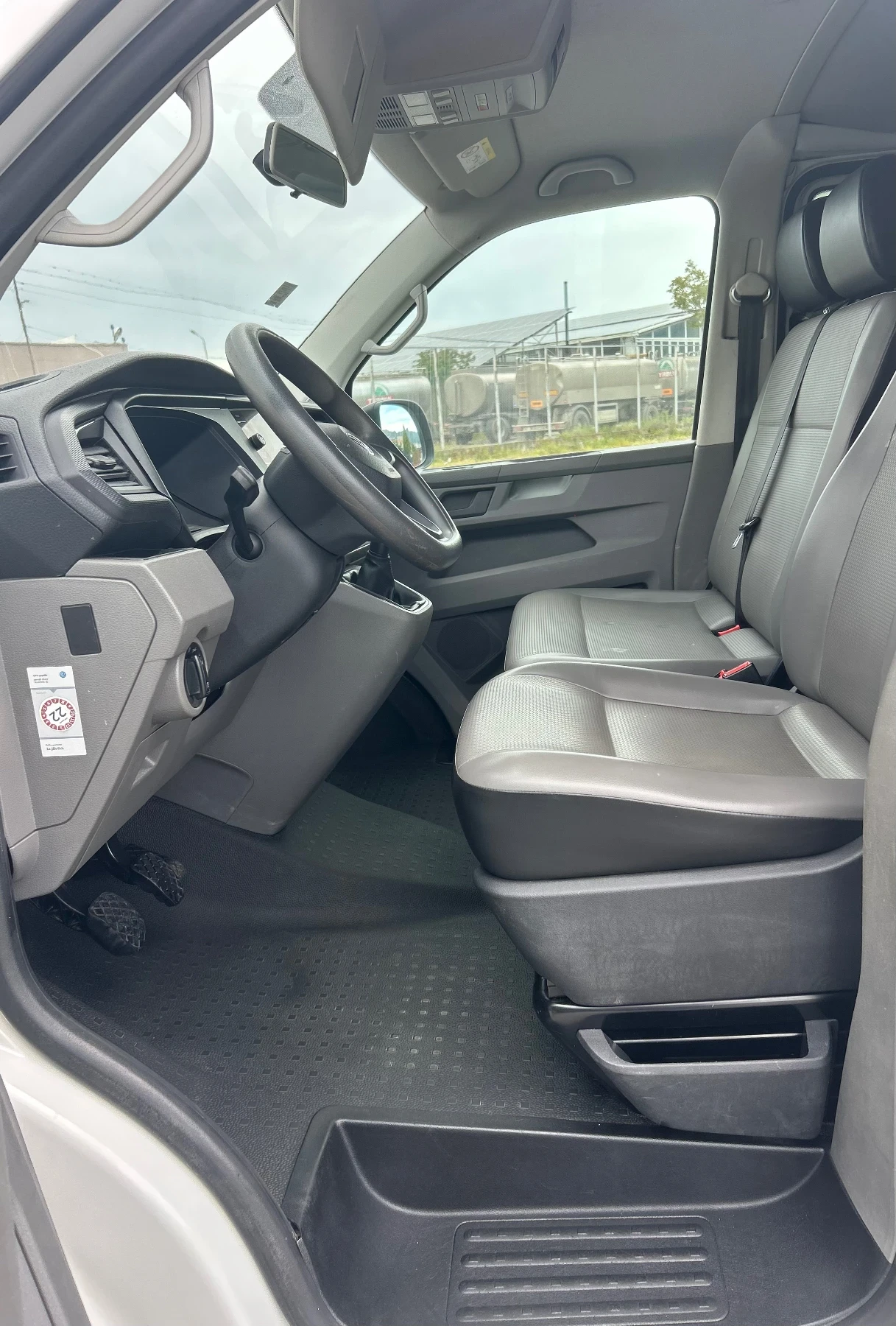 VW Transporter T6 2.0TDI 150ps LONG 2021г , снимка 11 - Бусове и автобуси - 54649313