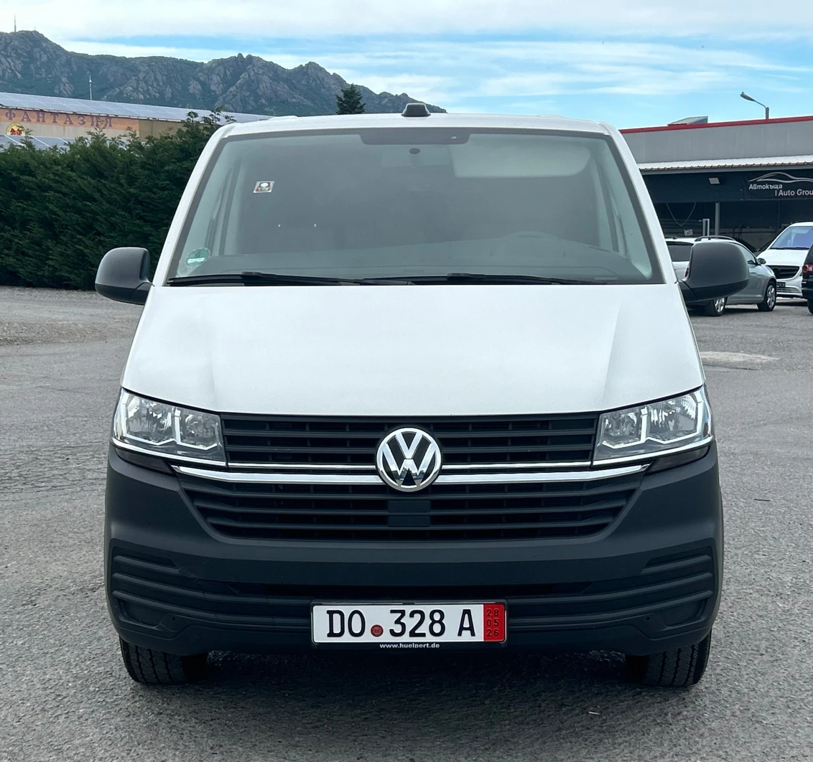 VW Transporter T6 2.0TDI 150ps LONG 2021г , снимка 3 - Бусове и автобуси - 54649313