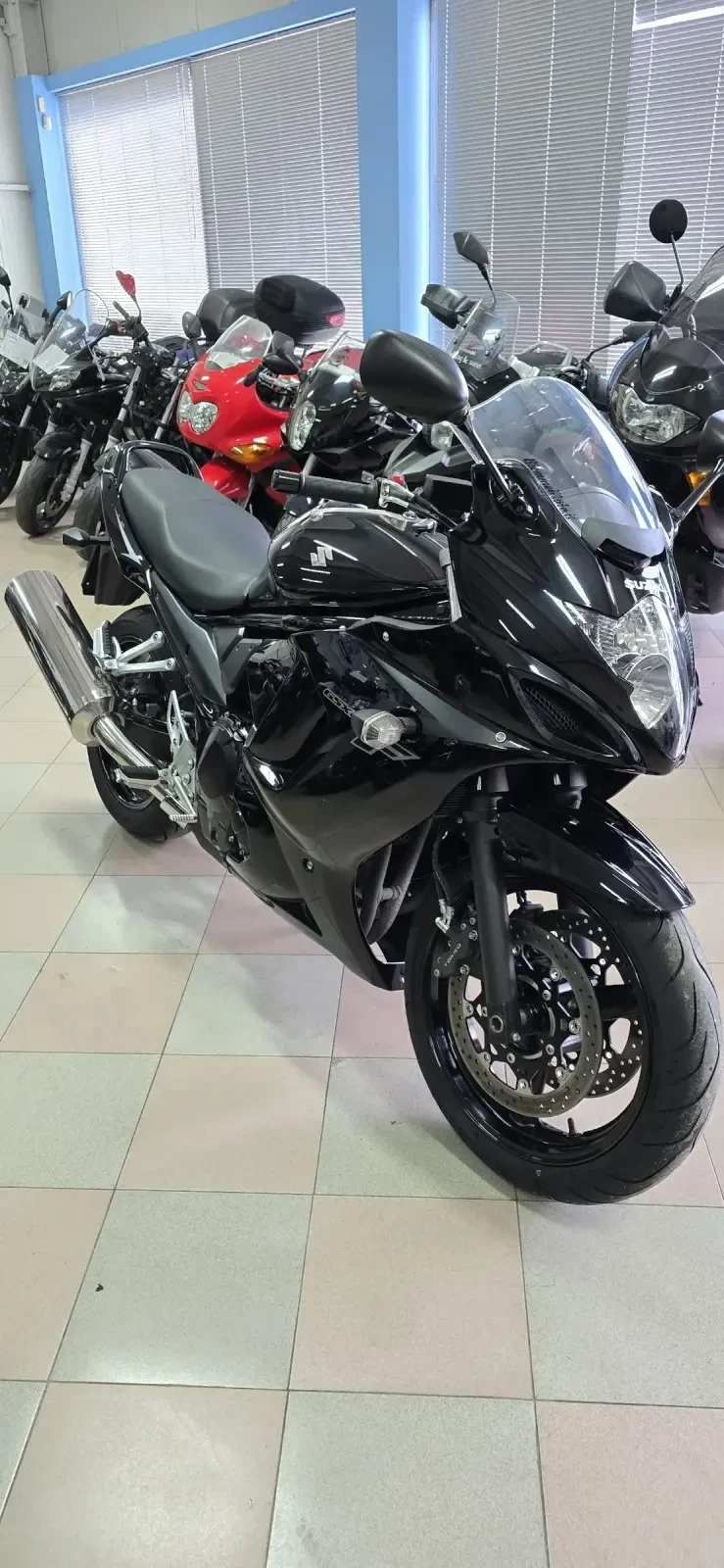 Suzuki Bandit GSX 650 F Лизинг! Като нов!!!, снимка 2 - Мотоциклети и мототехника - 48346452