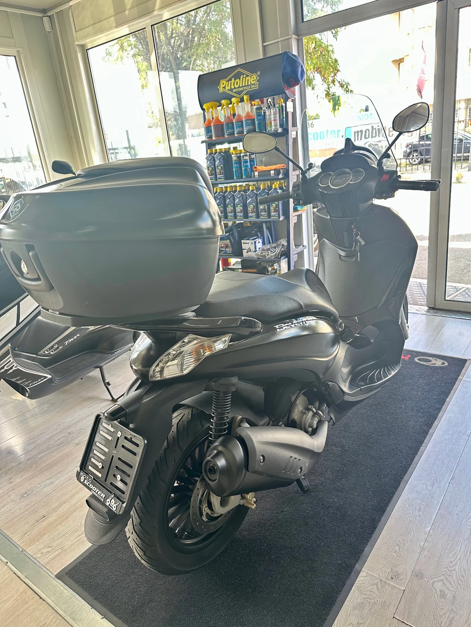 Piaggio Beverly 300i LED 09.2015г. - изображение 8