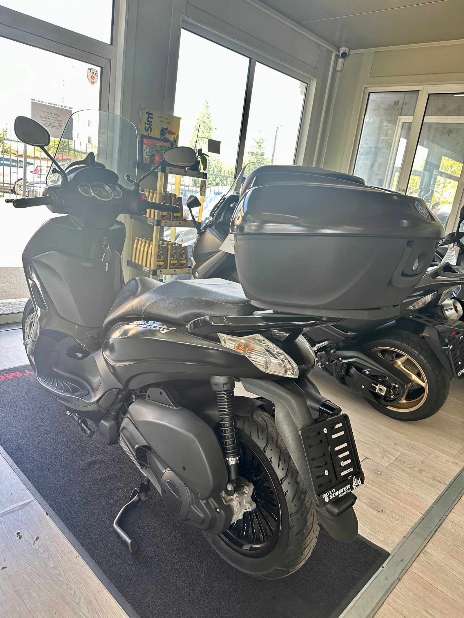 Piaggio Beverly 300i LED 09.2015г. - изображение 10