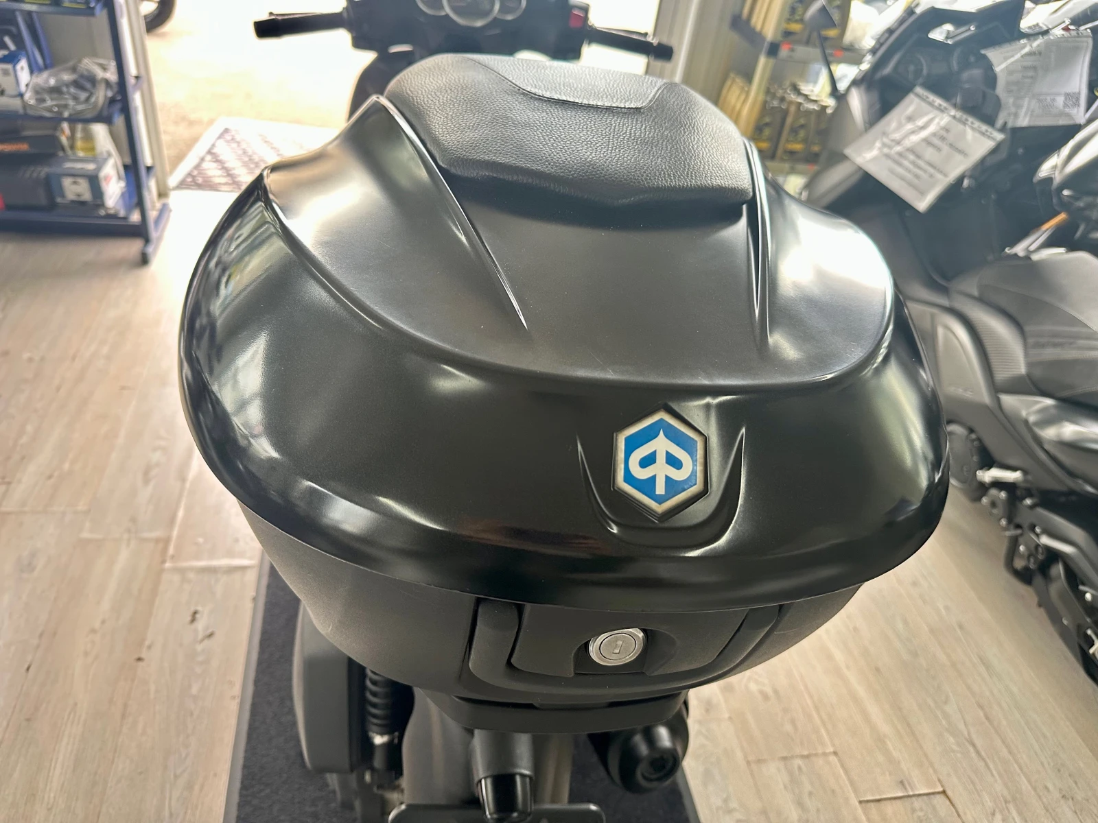 Piaggio Beverly 300i LED 09.2015г. - изображение 5