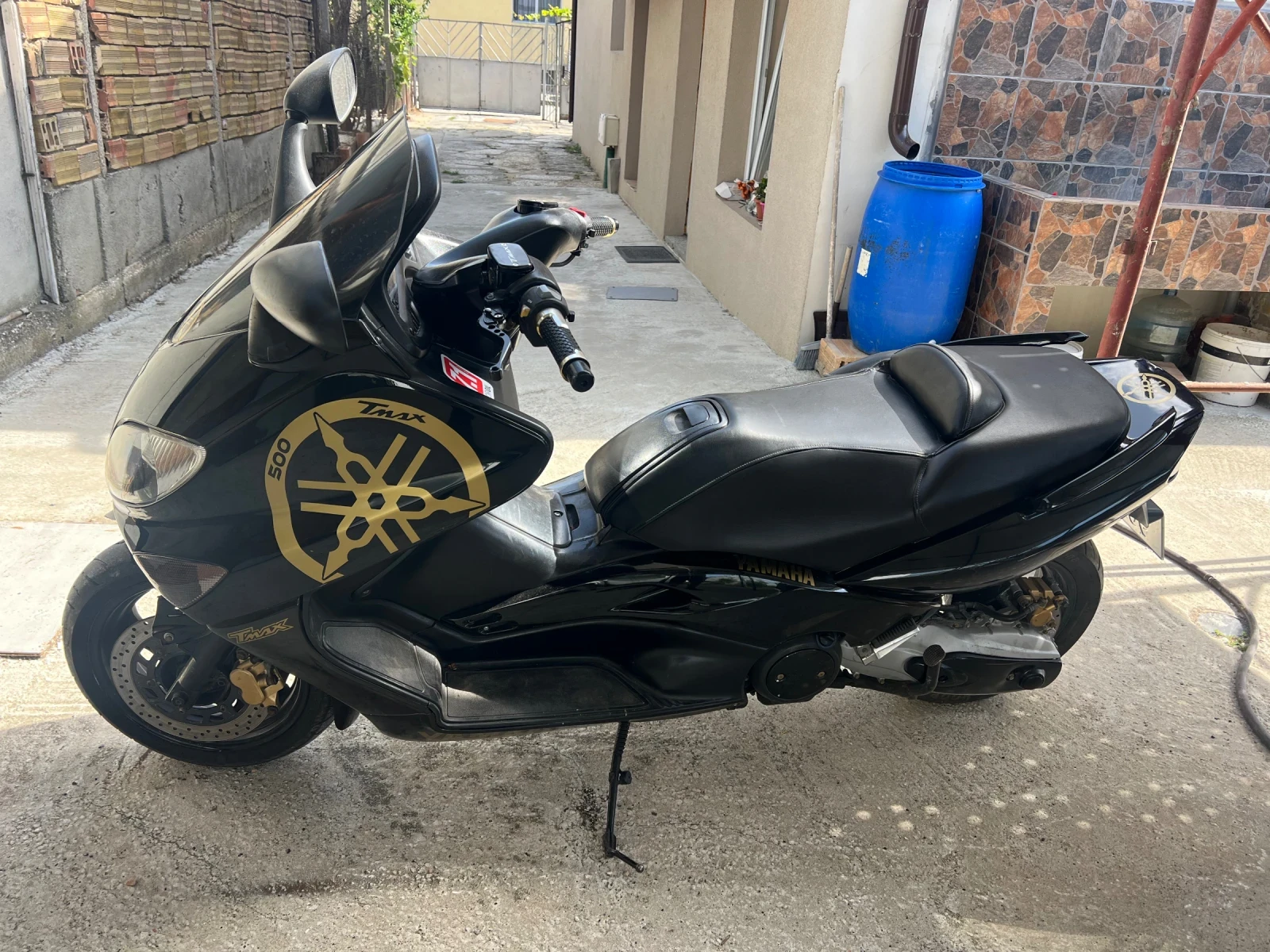 Yamaha T-max