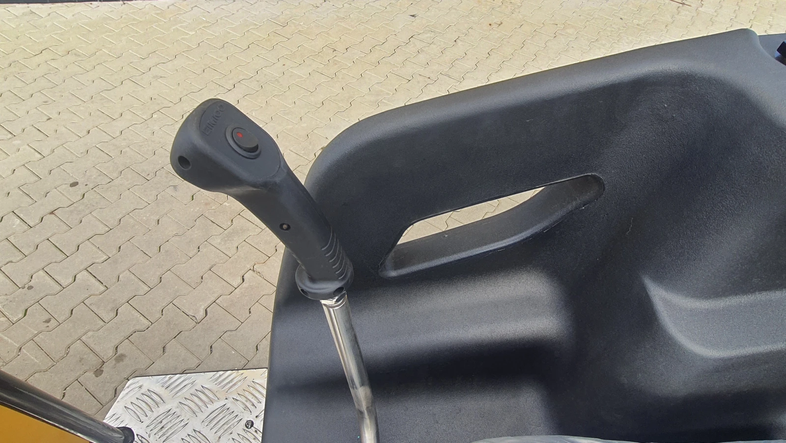 ����� BAUTRAX DR30  | Mobile.bg � ����������� 12