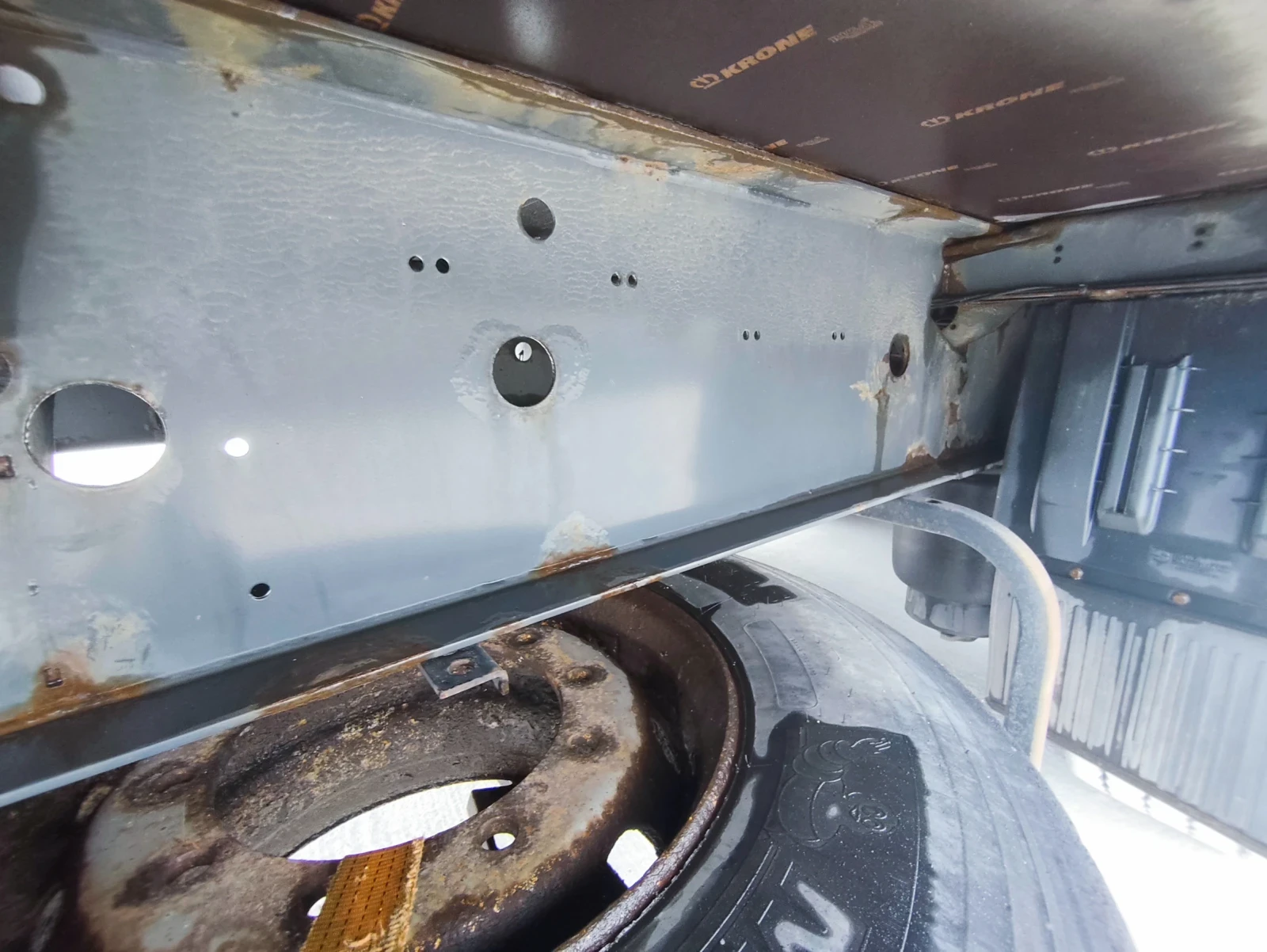 Полуремарке Krone, снимка 16 - Ремаркета - 54030655