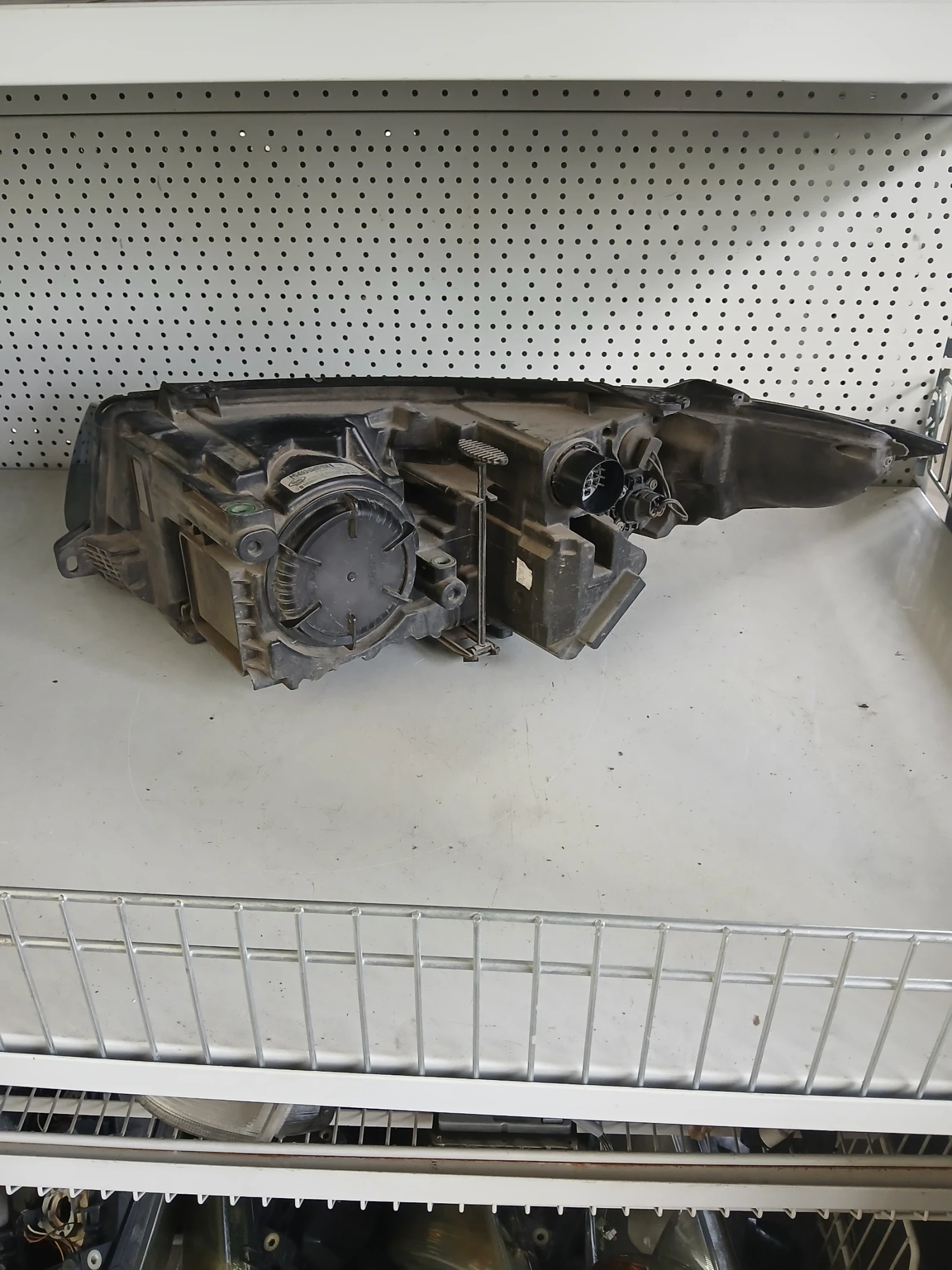 BJ32-13W029B фар десен Lend Rover Evoque  обикновен, снимка 3 - Части - 55845278