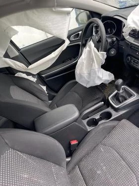 Kia Ceed 1.4, снимка 4