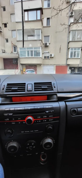 Mazda 3 1.6 diesel , снимка 9