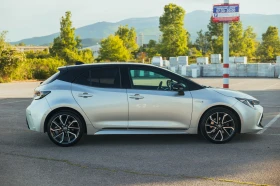 Toyota Corolla 2.0 Hybrid | Mobile.bg    2