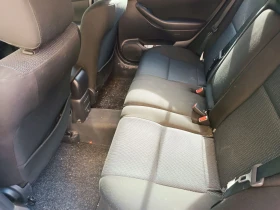 Toyota Avensis, снимка 11