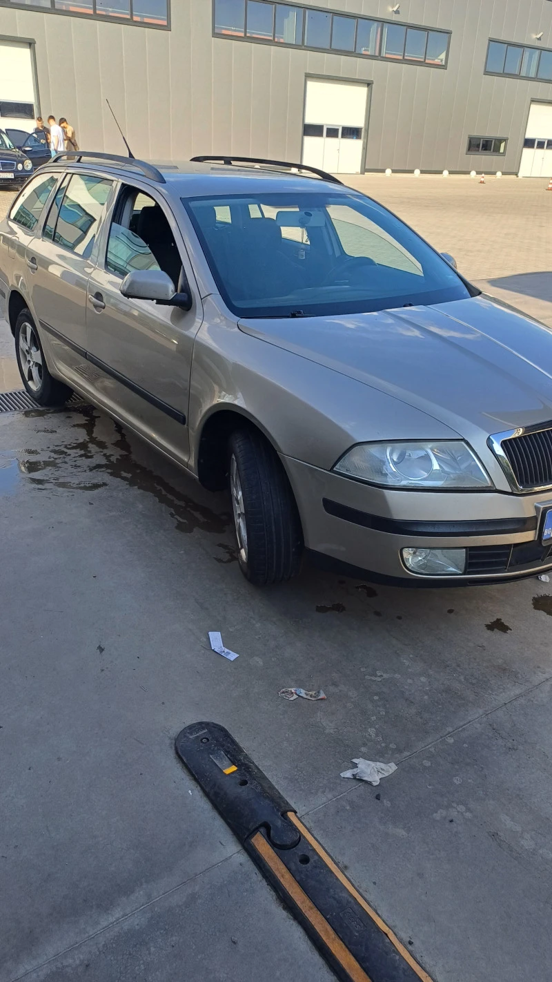 Skoda Octavia 105кс, снимка 8 - Автомобили и джипове - 47298718