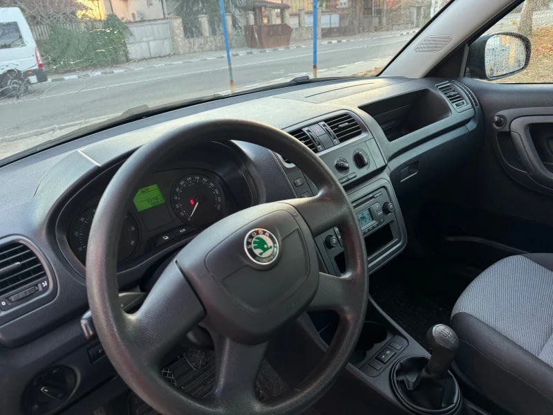 Skoda Fabia BENZIN AUSTRIA, снимка 10 - Автомобили и джипове - 48014783