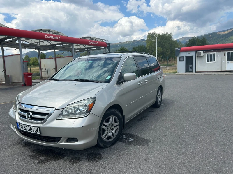 Honda Stream, снимка 7 - Автомобили и джипове - 52583462