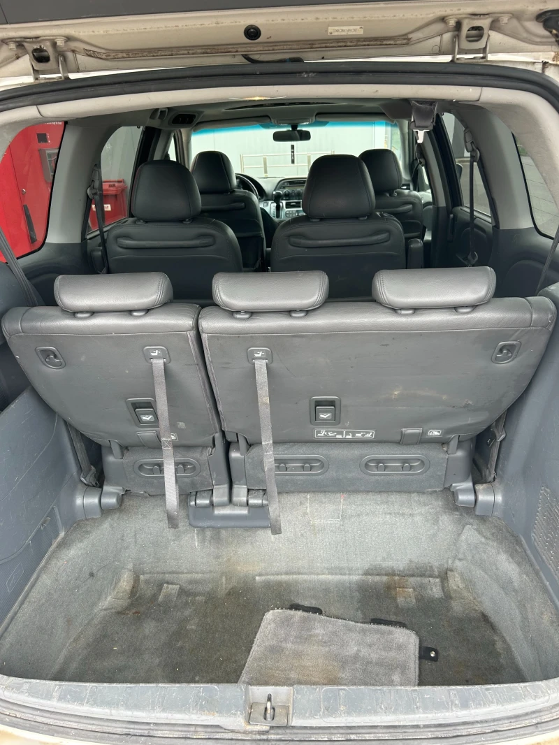 Honda Stream, снимка 12 - Автомобили и джипове - 52583462