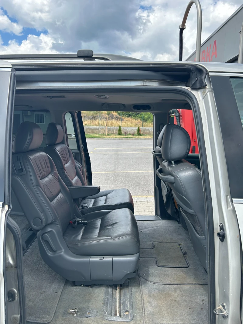 Honda Stream, снимка 9 - Автомобили и джипове - 52583462