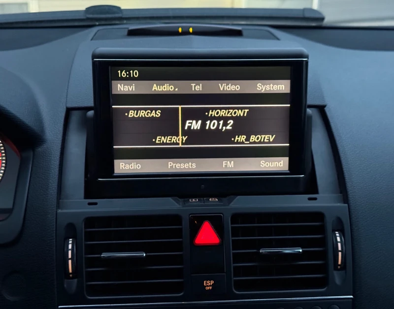 Mercedes-Benz C 320 D* 6.3AMG SEATS* PANO* ЛИЗИНГ, снимка 15 - Автомобили и джипове - 52328285