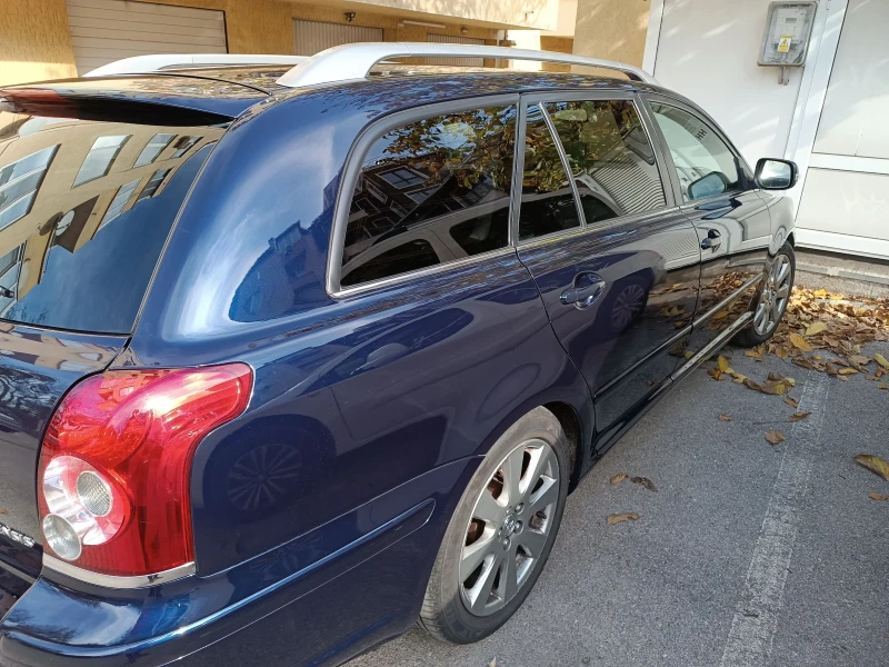 Toyota Avensis, снимка 7 - Автомобили и джипове - 52346417