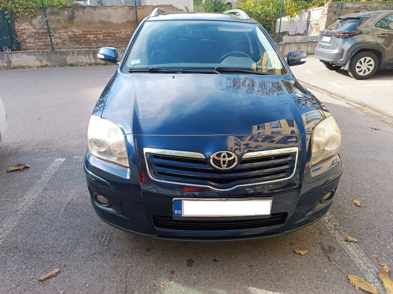 Toyota Avensis, снимка 4 - Автомобили и джипове - 52346417