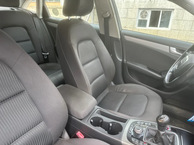 Audi A4 2.0 TDI 136 k, снимка 9 - Автомобили и джипове - 52916795