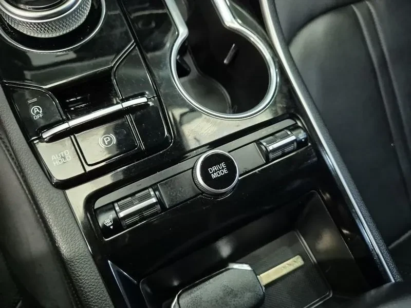 Kia K5 2.0 TRENDY, снимка 11 - Автомобили и джипове - 55088961