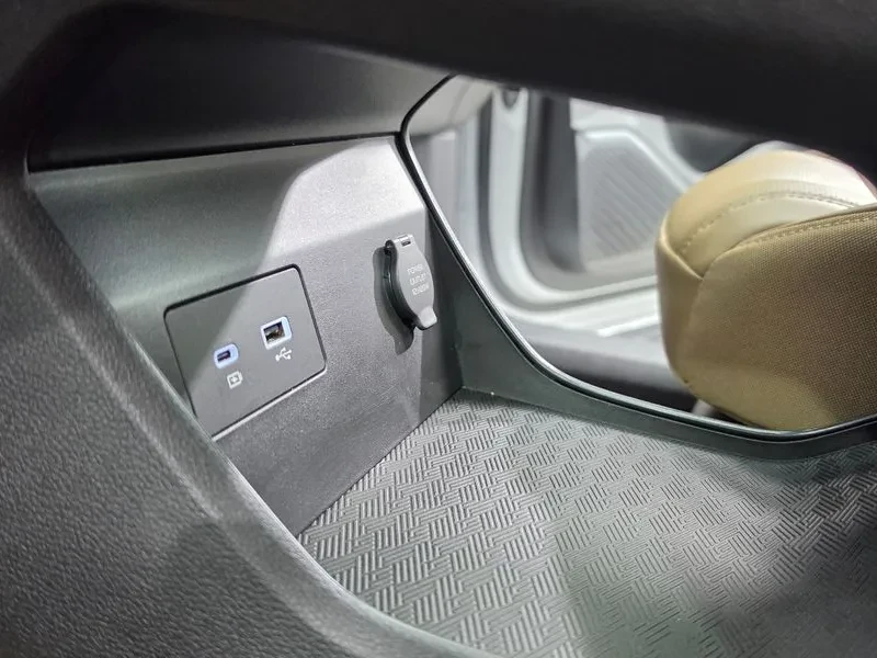 Renault Samsung Grand Koleos 1.5 E-Tech Iconic 2Wd, снимка 16 - Автомобили и джипове - 55886221