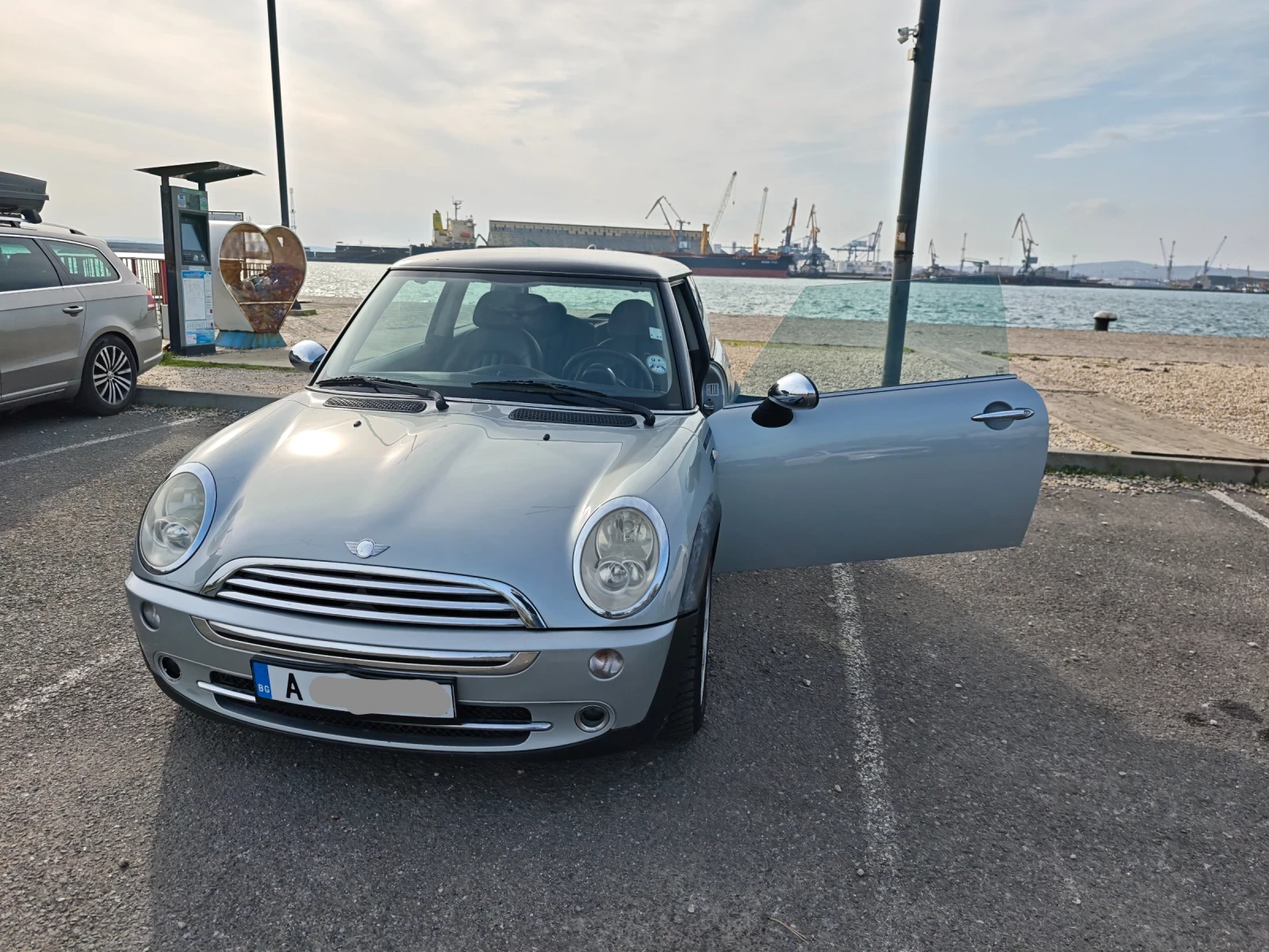 Mini Cooper R50 (RC 31 31) Parkline (внос Италия), снимка 1