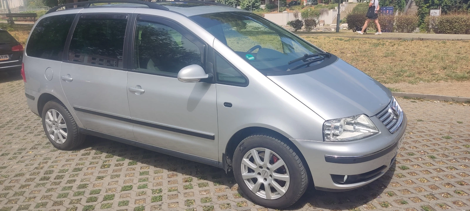 VW Sharan  - изображение 6